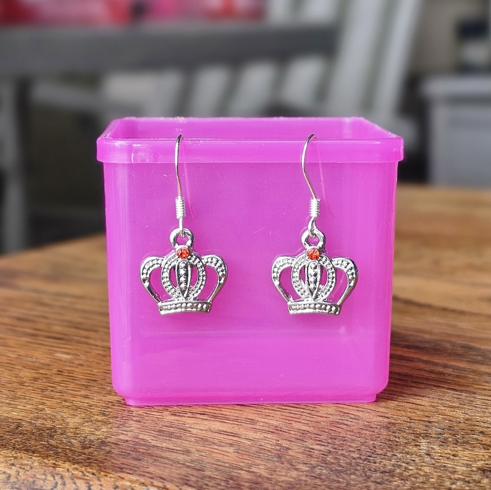 Silver Plated Crown Dangle Earrings- NWOT